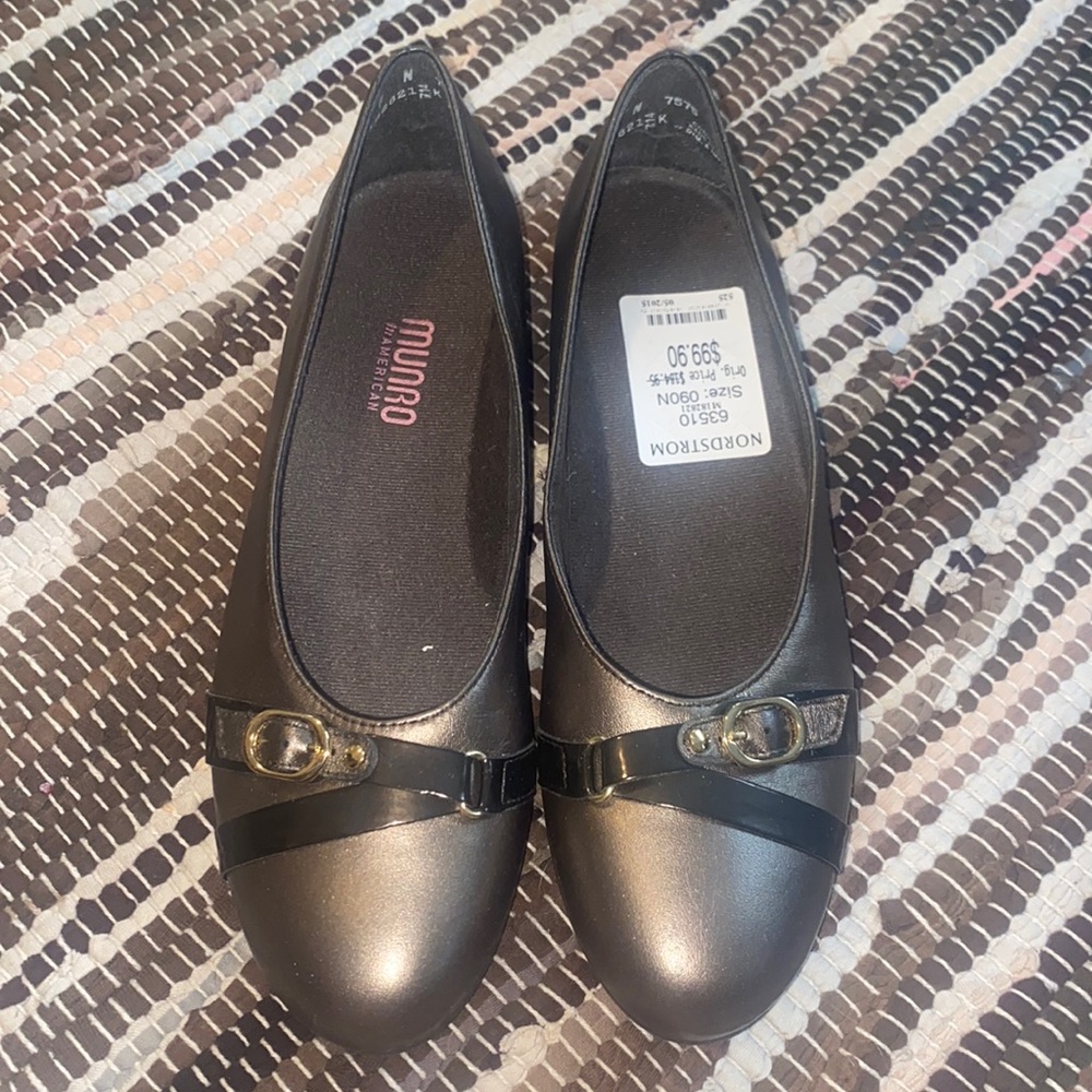Brand new Munro flats!